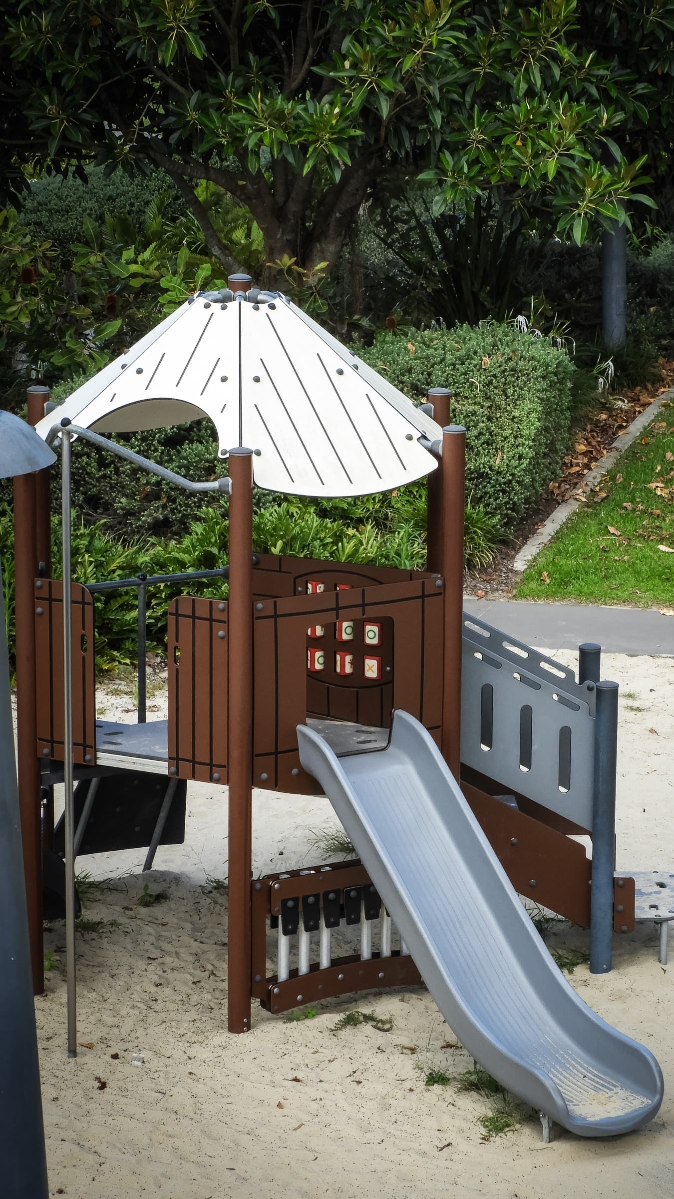 Urbis Aura Fig Tree Park 1