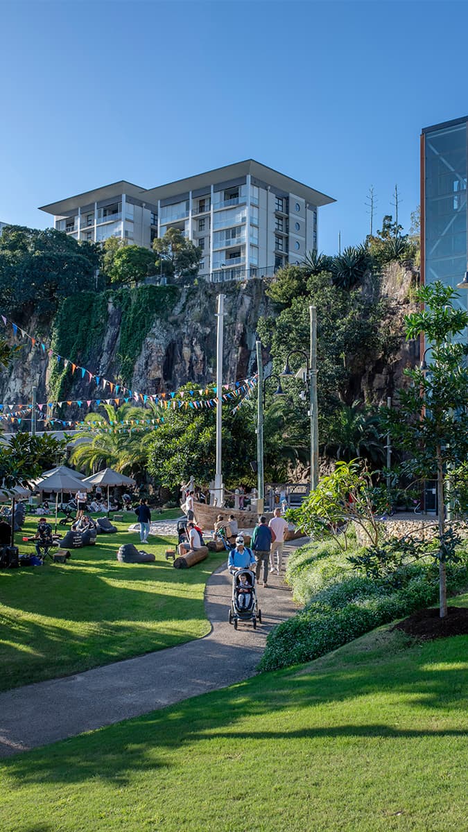 Urbis Projects HSW Carousel 3 3