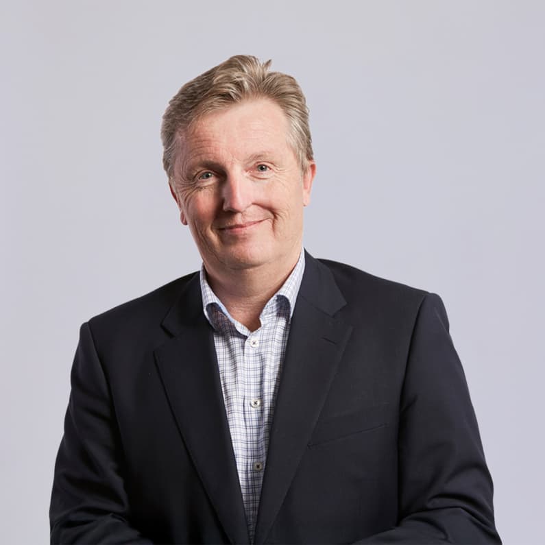 Stuart Mcgurn Urbis Cv 700Px