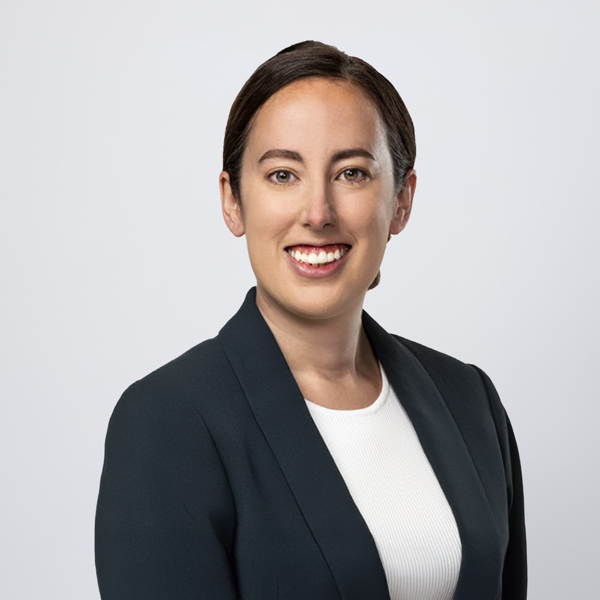 Allie Cornish 1920Px WEB